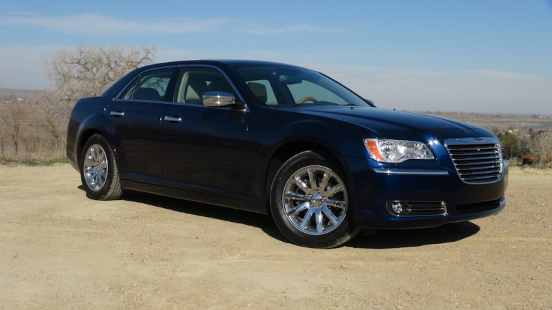 Video: 2014 Chrysler 300C – American Review for Europeans