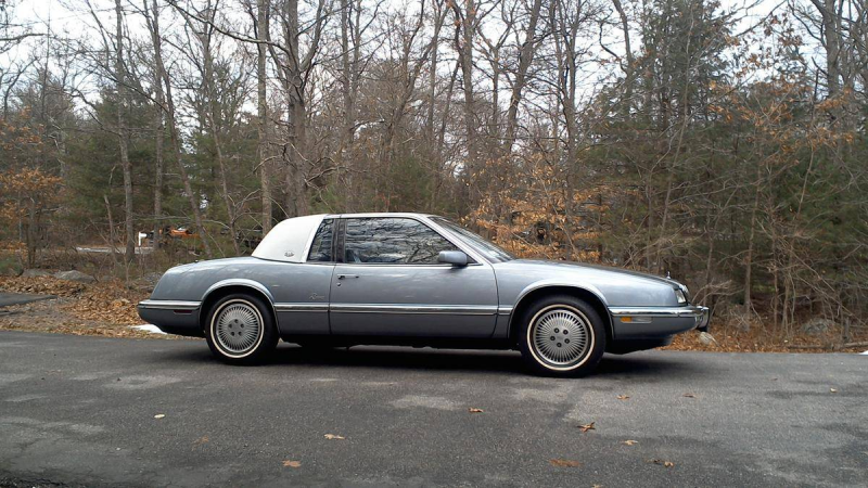 1990 Buick Riviera - Image 1 of 9
