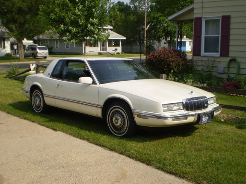 Another chevman383 1992 Buick Riviera post...