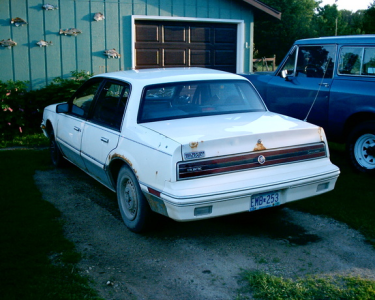 chuckdepatty s 1991 buick skylark 1991 buick skylark my first car