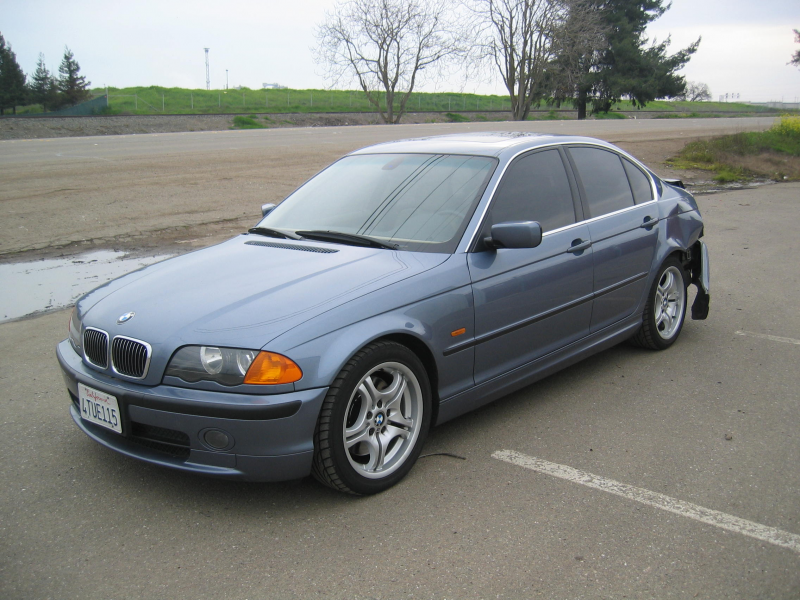 2005-BMW-325i