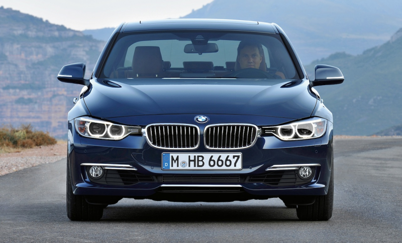 2012 BMW 3 Series Luxury Line Front View