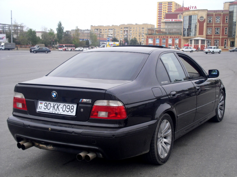 BMW 528 1999 - 13500$ Elan?n kodu: 536
