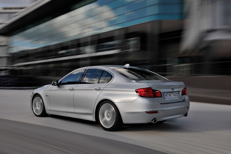 2015 BMW 5-Series - Photo Gallery