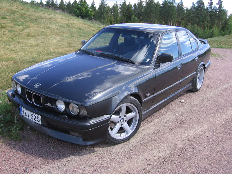 Picture of 1992 BMW 5 Series 535i