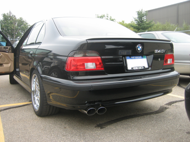 2000 BMW 5 Series 540... )