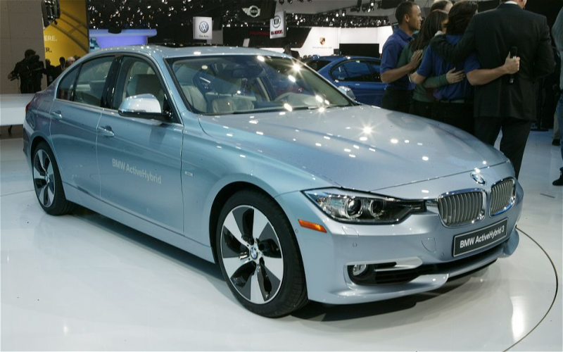 2015 BMW ActiveHybrid 3 front grill photo