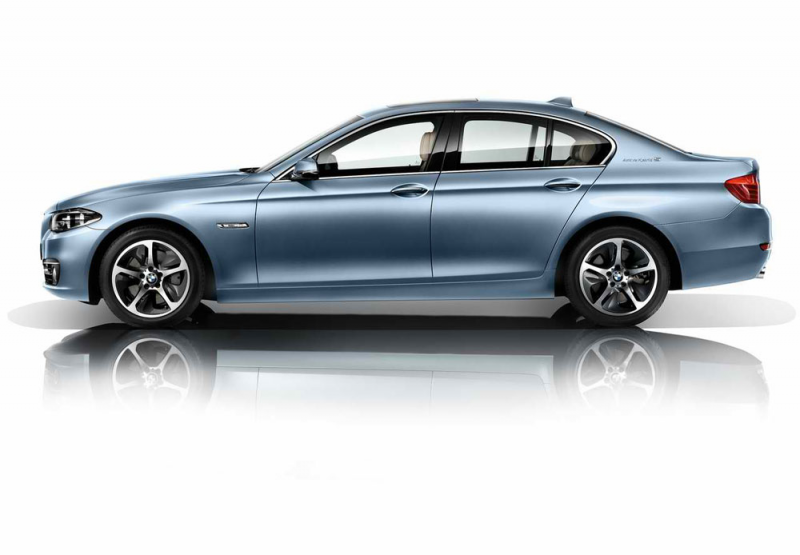 Unlike other models from the 5 Series, the ActiveHybrid does not ...
