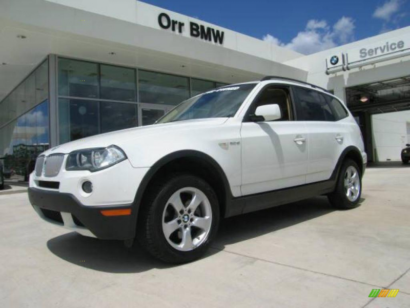 White 2008 BMW X3 3.0si with seats