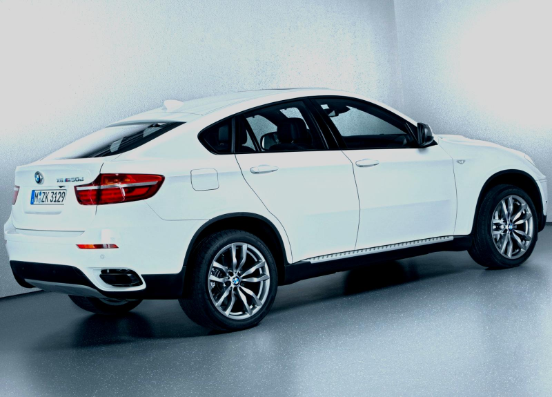 2013 BMW X6 M50d Wallpapers