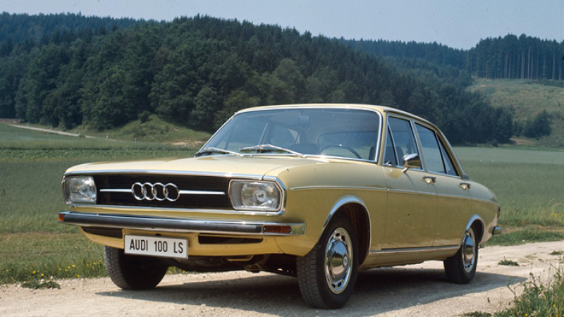 Audi 100 - C1