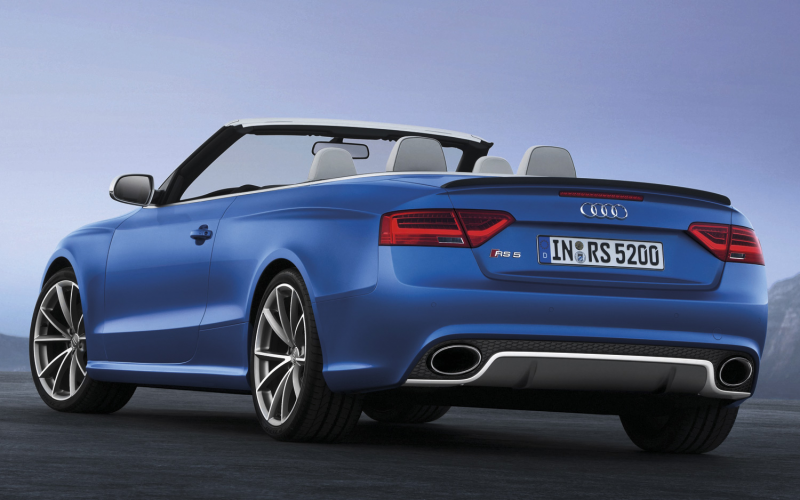2013 Audi RS 5 Cabriolet Photo Gallery