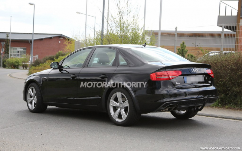 2016 Audi A4 test mule spy shots