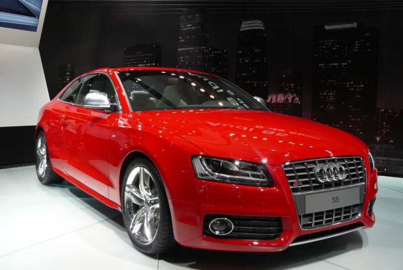 2016 audi s5 red showcased at auto show image is uploaded to 2016 audi ...