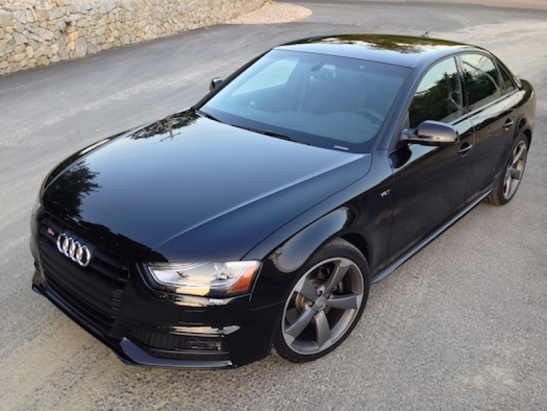 ... from all shores? The 2014 Audi S4 hangs on by betting on quality
