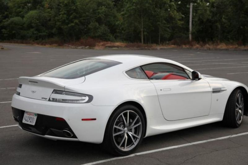 Aston Martin V8 Vantage Review: A Road-Going Fighter Jet in a Tux