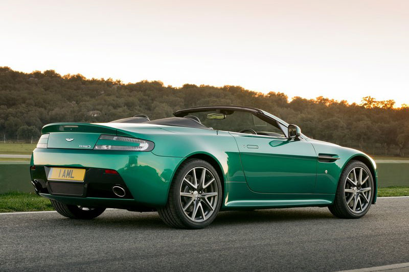 Aston Martin V8 Vantage S Roadster 2012