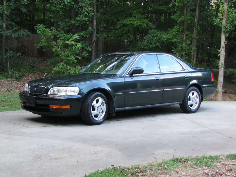 The 1997 TL remains primarily unchanged from the car's debut in 1996 ...