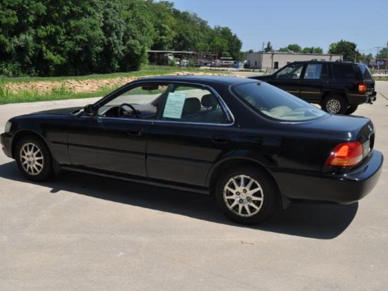 1997 Acura Tl Premium in Shawnee, KS - jh4ua2650vc002333