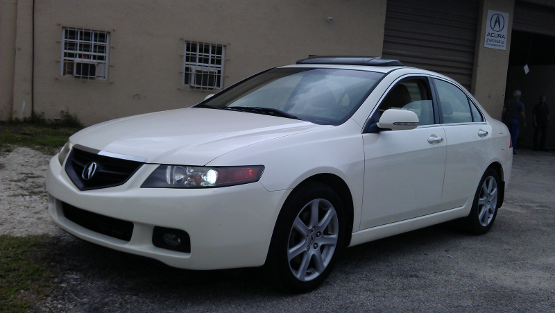 Picture of 2004 Acura TSX 5-spd, exterior