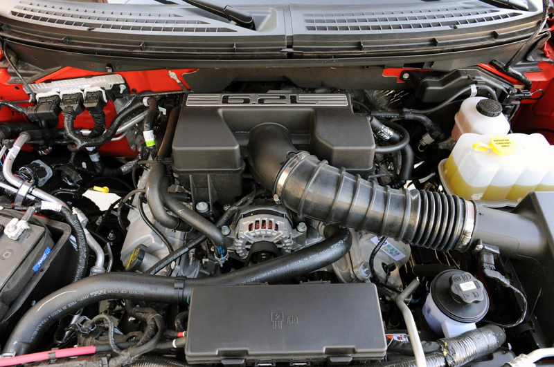 2010 SVT Raptor 6.2 Ford F-150 Engine
