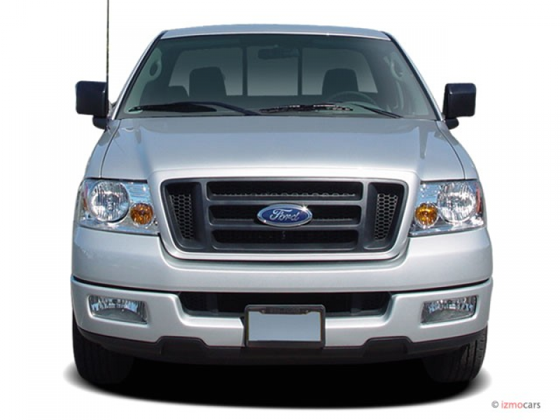 2006 Ford F-150 Reg Cab 126" STX Front Exterior View