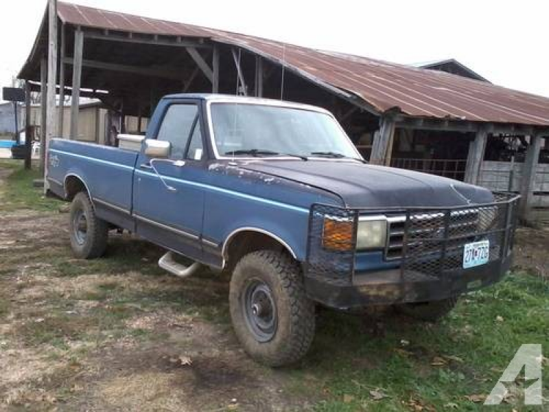 1989 Ford F250, 4x4, 460, 5 speed, with Bramco Bale Bumper & spikes ...