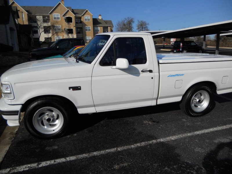 Picture of 1995 Ford F-150 SVT Lightning