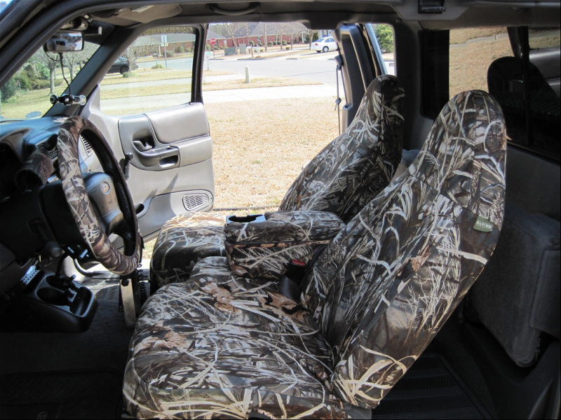 Hatchie Bottom Custom seat covers in MAX4 camo
