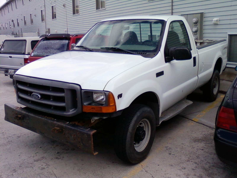 1999 Ford F-250 Super Duty 2 Dr XL 4WD Standard Cab LB picture ...
