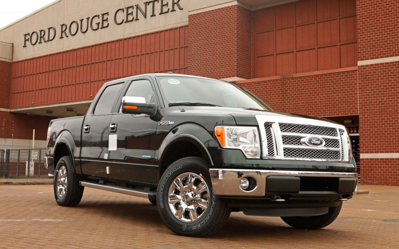 2012 Ford F 150 Lariat 4X4 Ecoboost Front View Photo 7