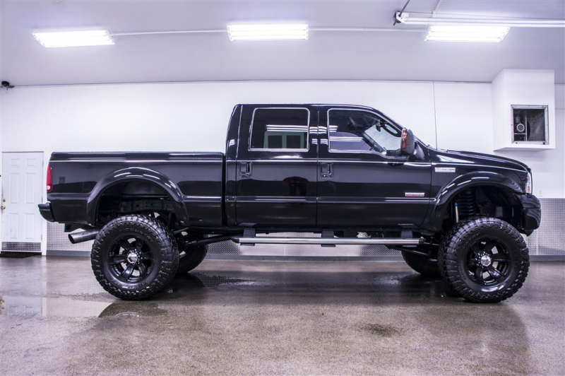 2005 FORD F-350 LARIAT 4X4 LIFTED DIESEL W/LOW MILES!