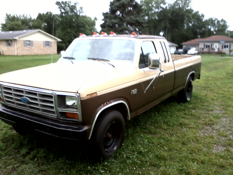 Home / Research / Ford / F-250 / 1985