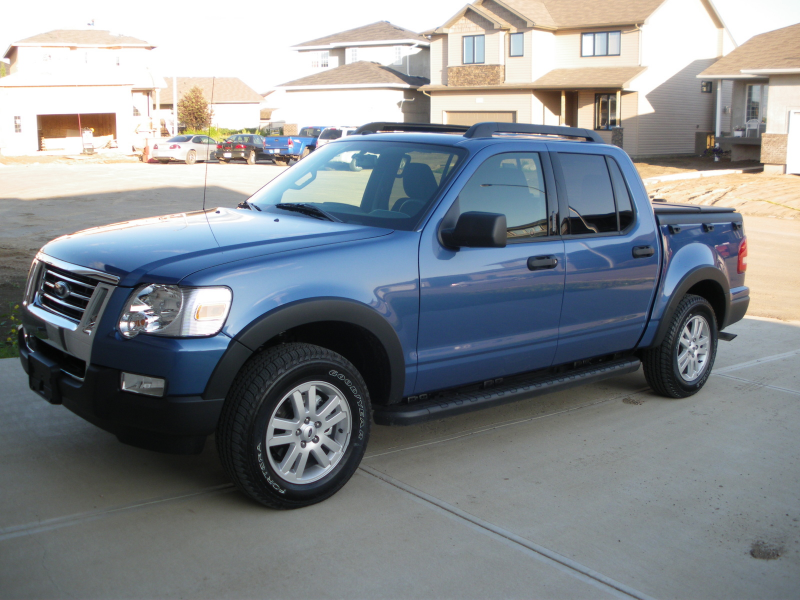 Picture of 2009 Ford Explorer Sport Trac XLT 4WD