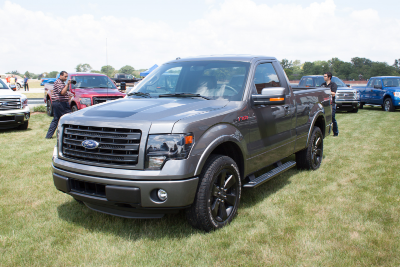View and download our collection of Ford F-150 2014 wallpapers.