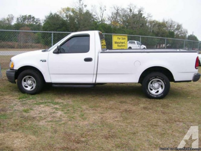 2002 Ford F-150 XL Long Bed Truck for sale in Brooksville, Florida