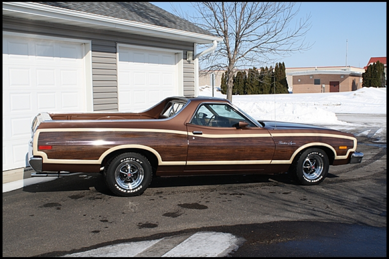 1974 Ford Ranchero Squire 460 CI, Automatic presented as lot F174 at ...