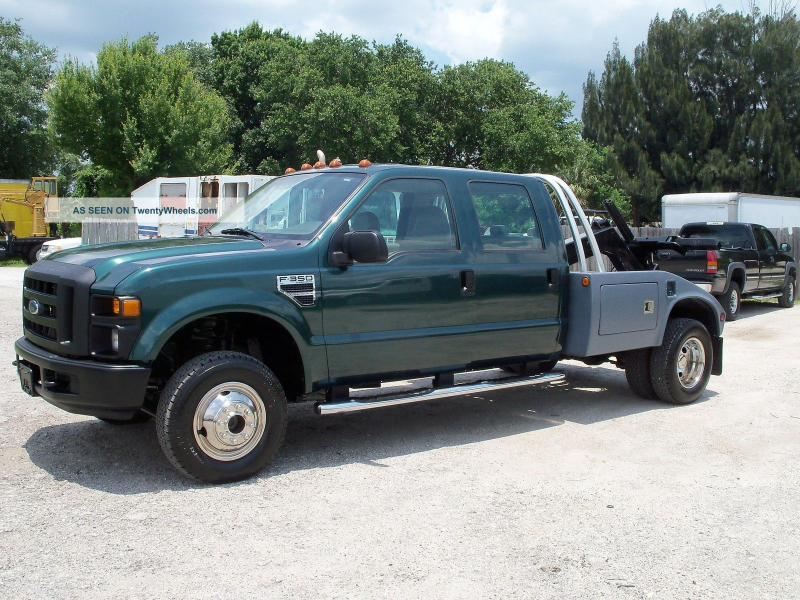 2008 Ford F350 4x4 Wreckers photo
