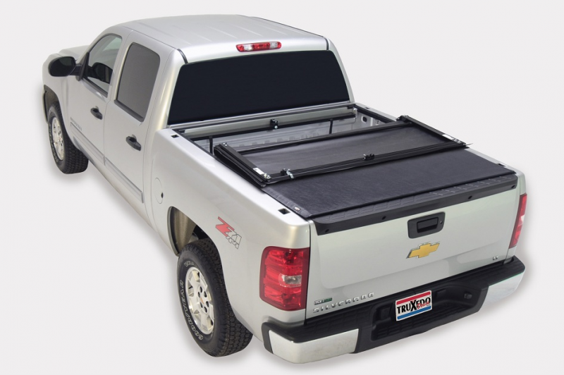 ... gmc canyon 5 bed truxedo deuce soft roll up hinged combination tonneau