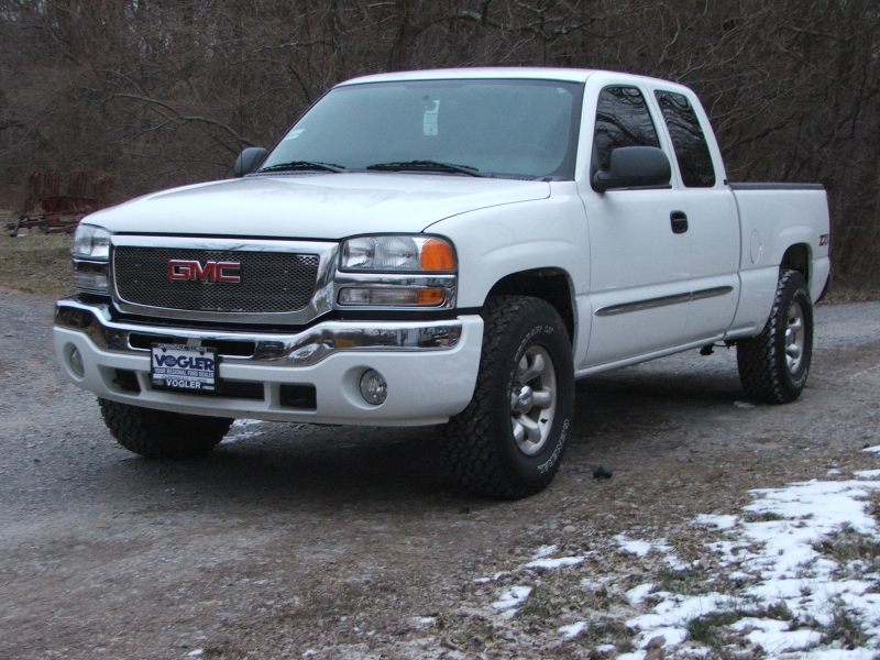 2004 GMC Sierra 1500 4 Dr SLE 4WD Extended Cab SB picture, exterior