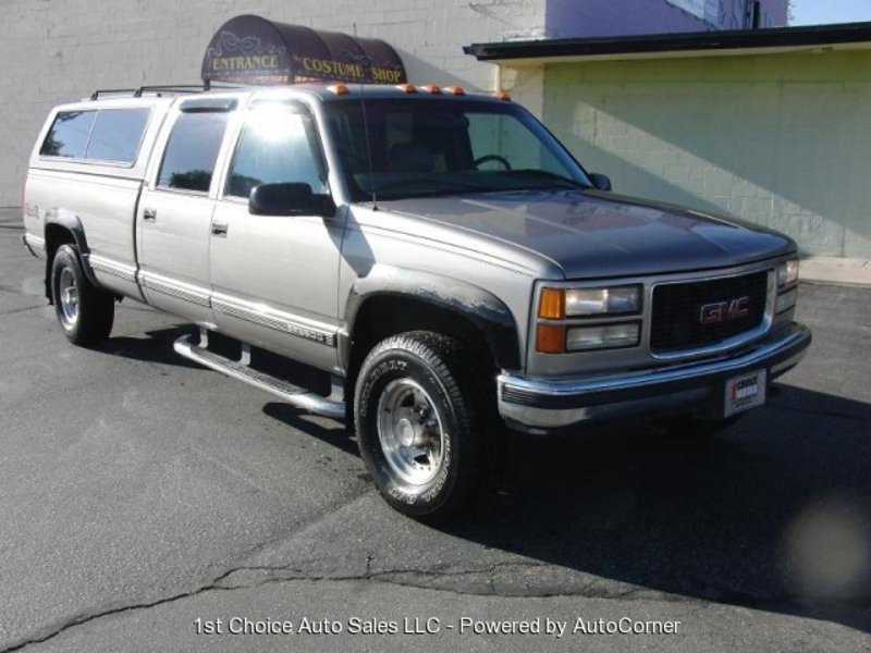 Learn more about Used GMC Sierra 3500 Crew Cab.
