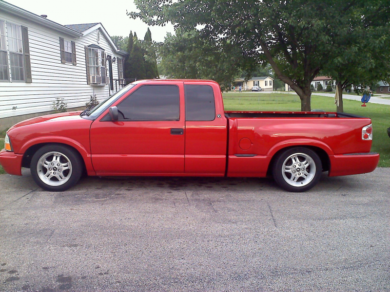 kylebrown_937’s 2002 GMC Sonoma Extended Cab