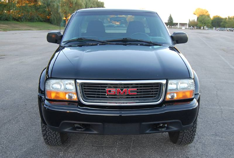 2003 GMC Sonoma ZR2 Extended Cab 3D, 4x4 (Chevrolet S10)
