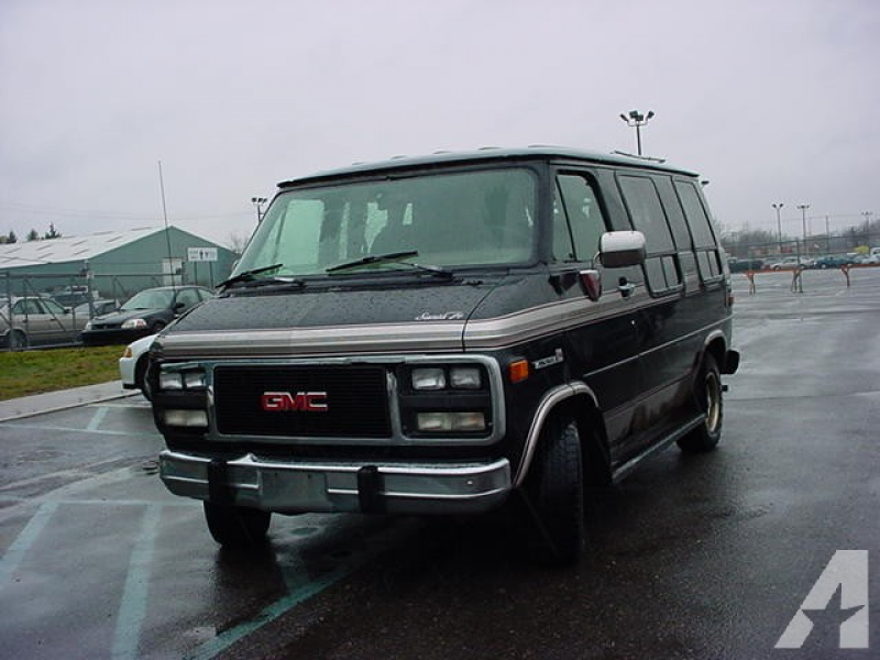 1994 GMC Vandura G2500 for sale in Pontiac, Michigan