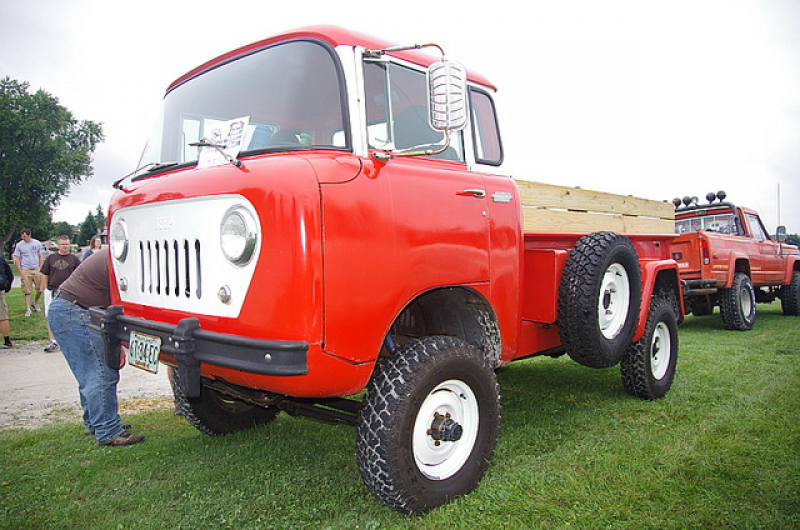 1961 Jeep Forward Control FC-170 Pickup Truck - IMGP2179