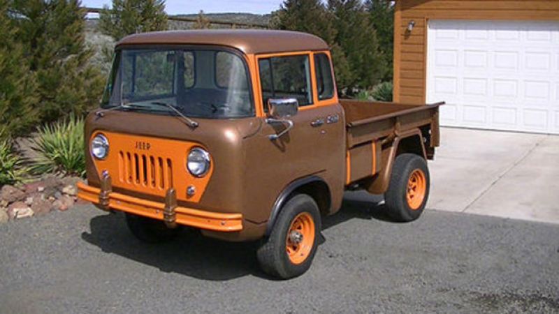 ... this awesome 1961 Jeep FC150 currently listed on Ebay has it all