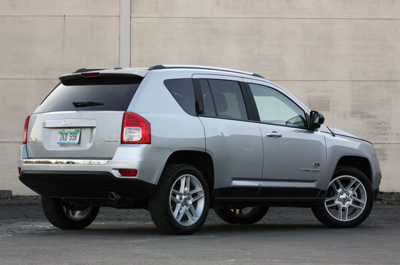 02-2011-jeep-compass-review.jpg